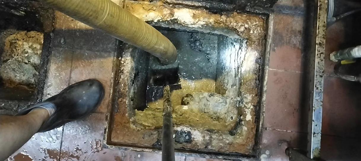 遵义化油池清理-污水池清掏