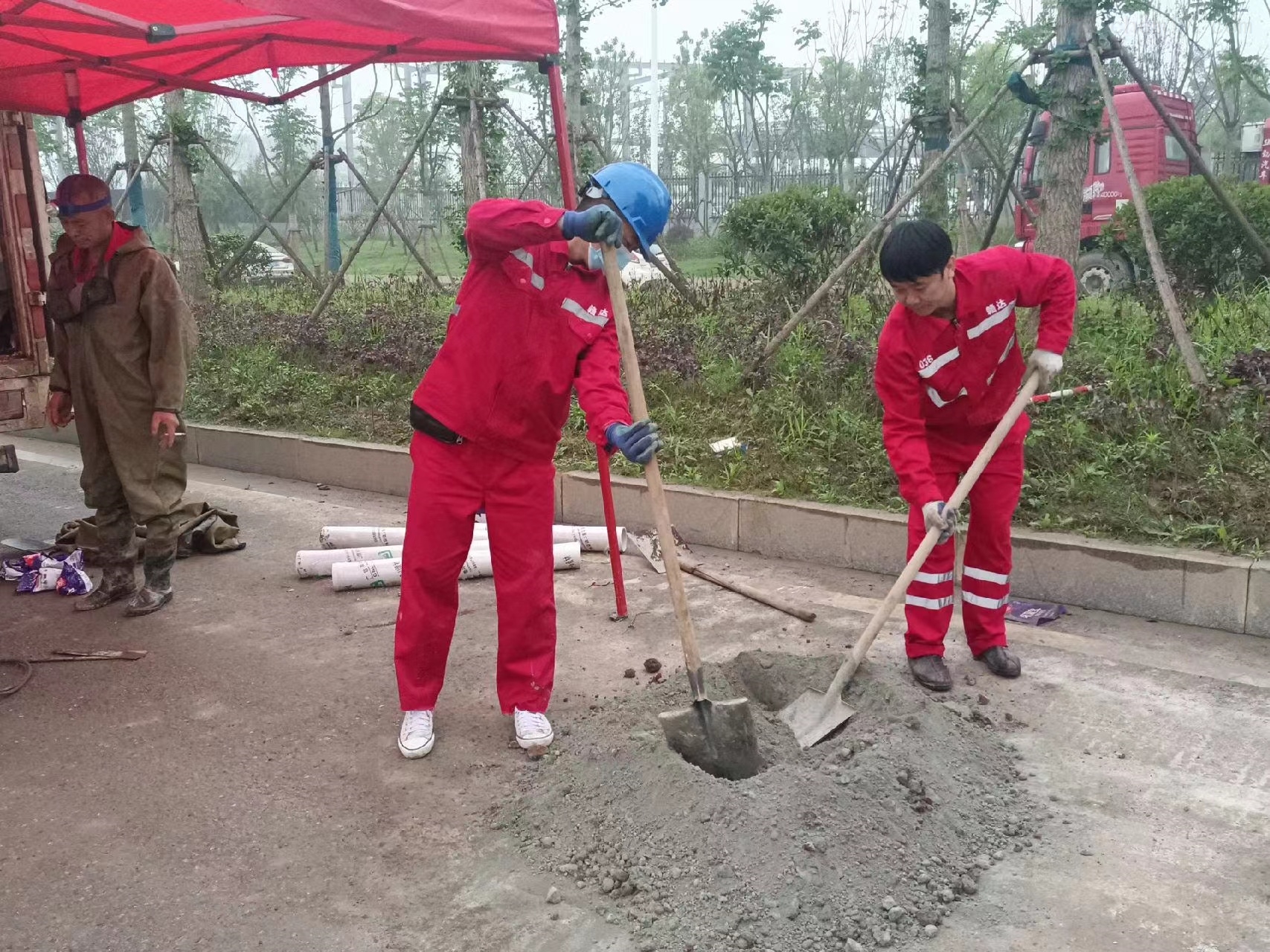 遵义管道疏通哪家好】及时进行市政管道清淤